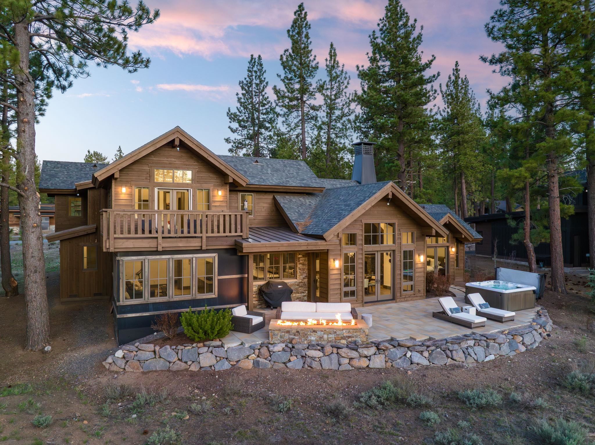 11575 Henness Road Truckee, CA 96161 - Photo 1 of 28 Gallery Image 1
