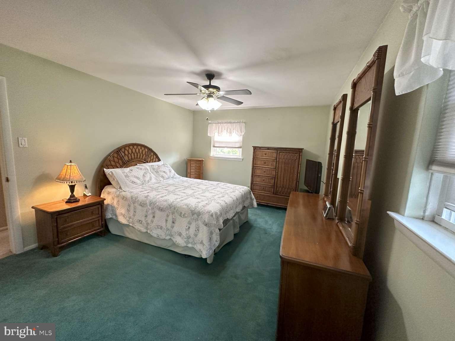3860 Jeffrey Road Huntingdon Valley, PA 19006 - Photo 16 of 18
