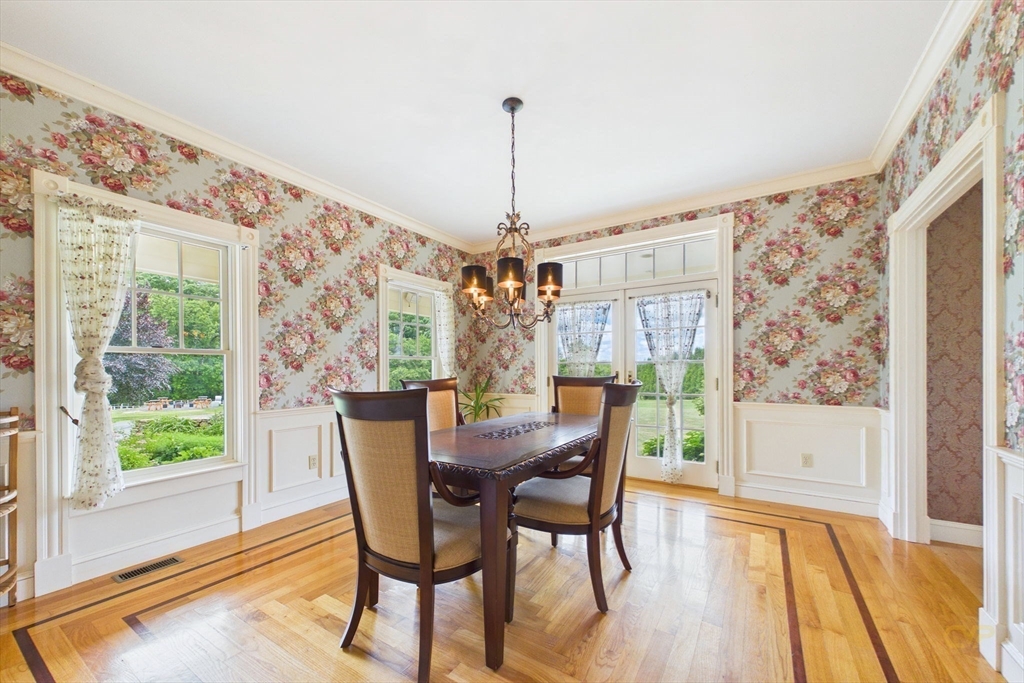 545 Hazel Street Uxbridge, MA 01569 - Photo 15 of 42