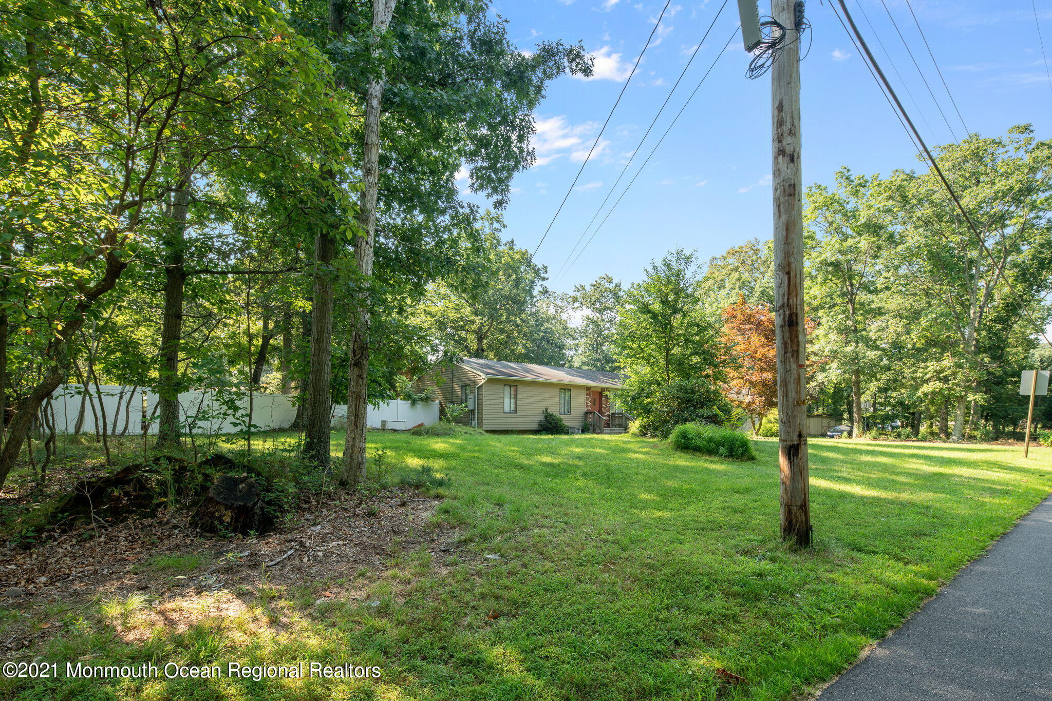213 Jackson Pines Road Jackson, NJ 08527 - Photo 3 of 13 003-original-photo