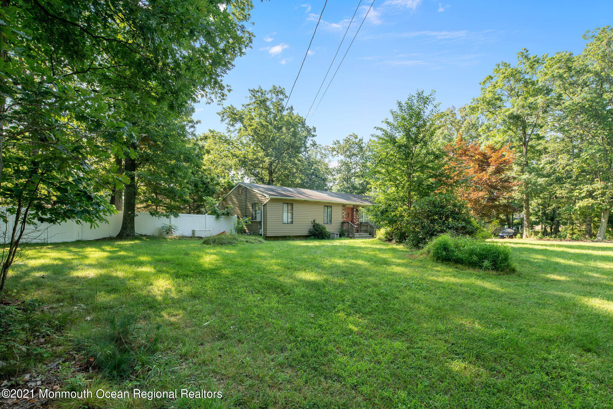 213 Jackson Pines Road Jackson, NJ 08527 - Photo 4 of 13 004-original-photo