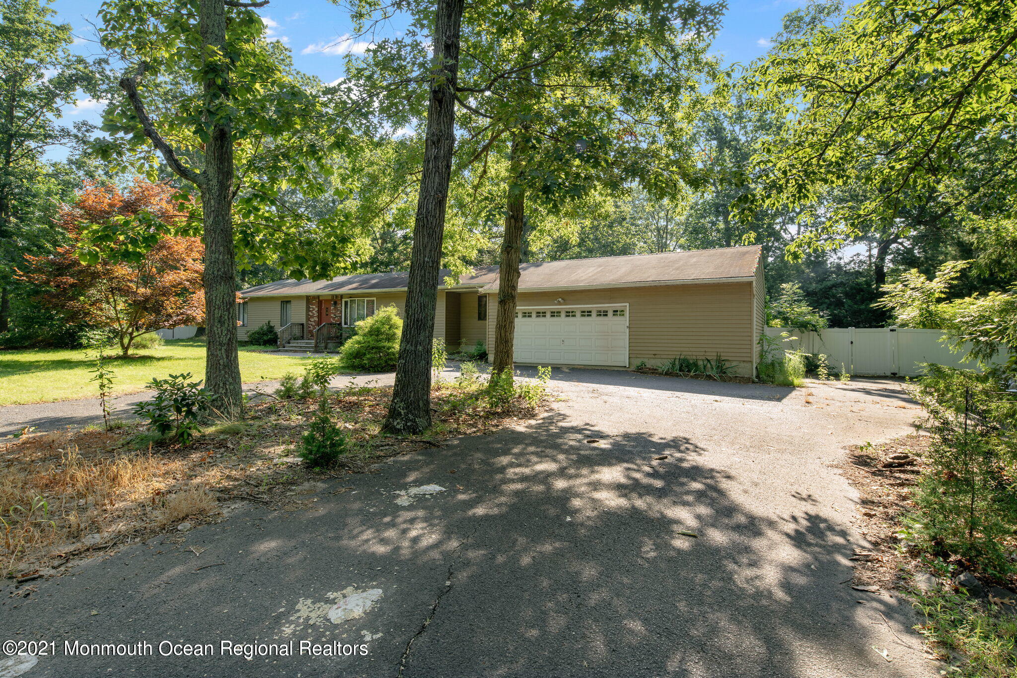 213 Jackson Pines Road Jackson, NJ 08527 - Photo 6 of 13 006-original-photo