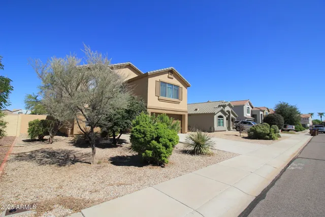 $1,800 | 1578 West San Tan Hills Drive, San Tan Valley, AZ 85144