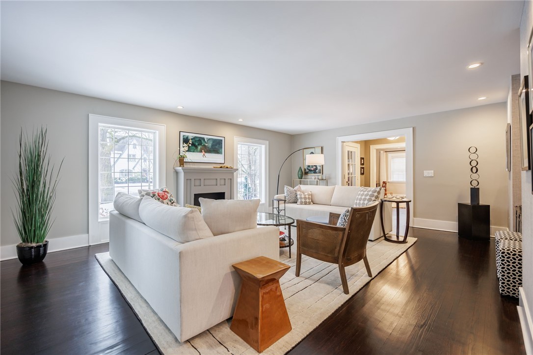 230 San Gabriel Drive Rochester, NY 14610 - Photo 7 of 41