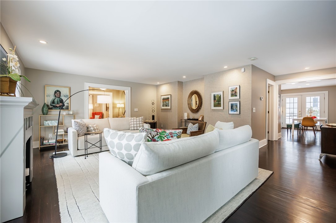 230 San Gabriel Drive Rochester, NY 14610 - Photo 8 of 41