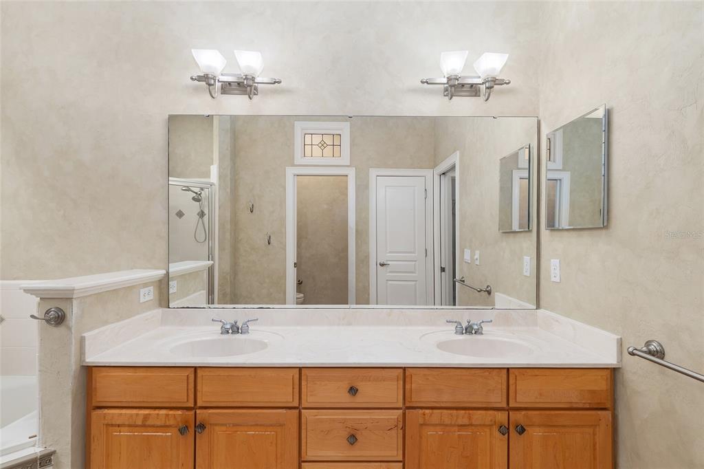 10511 Southwest 17th Place Gainesville, FL 32607 - Photo 32 of 77
