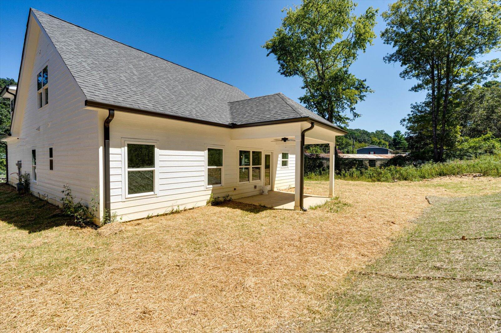 4743 Green Shanty Road Ooltewah, TN 37363 - Photo 4 of 39 30-4743 Green Shanty Rd-30
