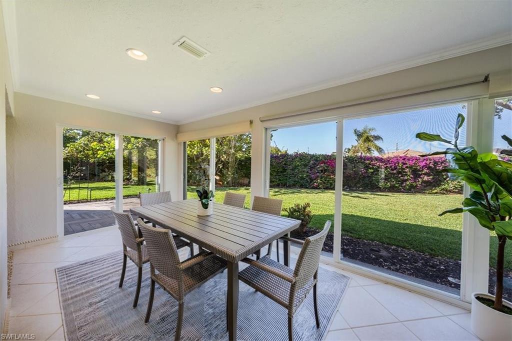 812 Reef Point Circle, Unit 75 Naples, FL 34108 - Photo 12 of 18 Gallery Image 12