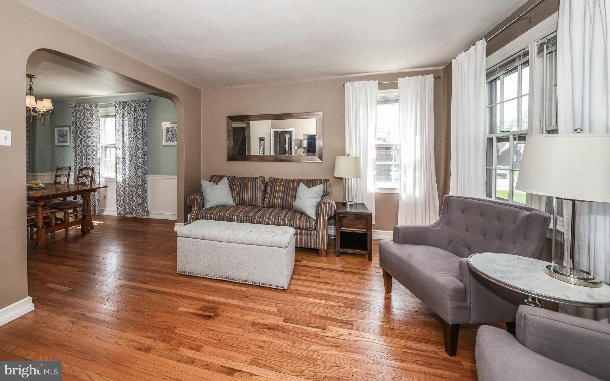 7335 Ryers Avenue Philadelphia, PA 19111 - Photo 8 of 43 Gallery Image 8