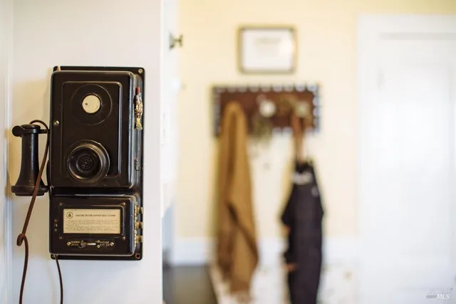 $3,950,000 | 5215 Lakeville Highway, Petaluma, CA 94954