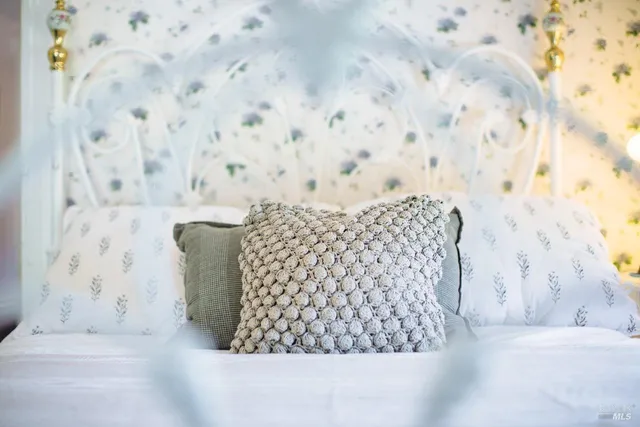 $3,950,000 | 5215 Lakeville Highway, Petaluma, CA 94954