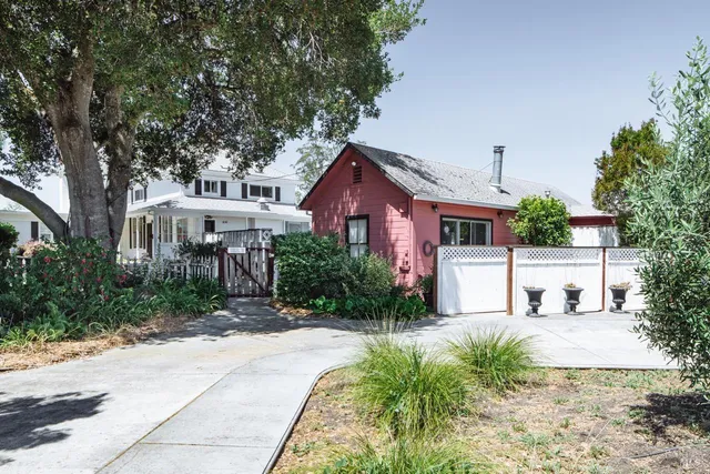 $3,950,000 | 5215 Lakeville Highway, Petaluma, CA 94954