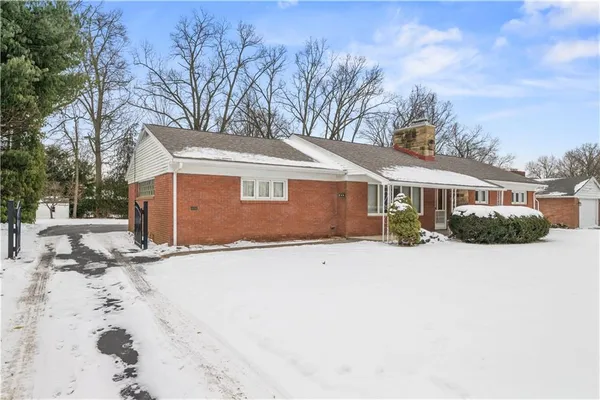 $259,500 | 340 Carley Avenue, Sharon, PA 16146