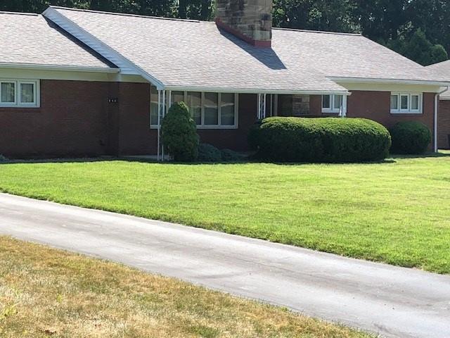 340 Carley Avenue Sharon, PA 16146 - Photo 2 of 28 a house with a garden view