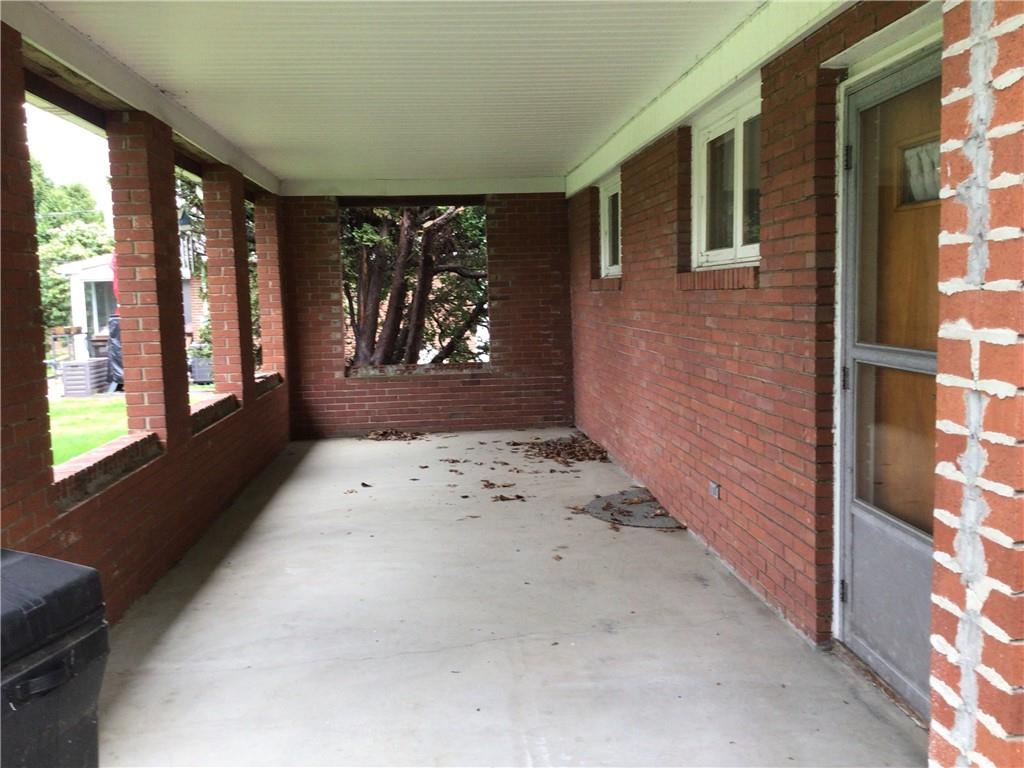 340 Carley Avenue Sharon, PA 16146 - Photo 6 of 28 a view of a entryway door of the house