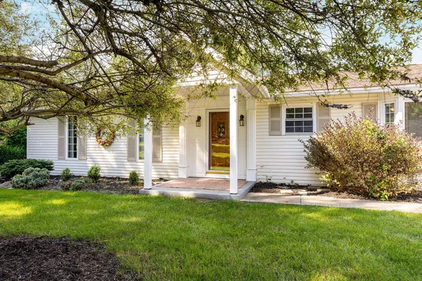 $415,000 | 13805 Cobblestone Lane, Pickerington, OH 43147