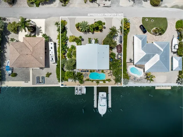 $2,995,000 | 14 Ave F, Marathon, FL 33050