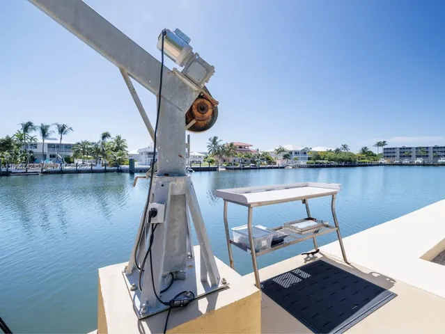 $2,995,000 | 14 Ave F, Marathon, FL 33050