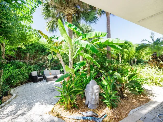 $2,995,000 | 14 Ave F, Marathon, FL 33050