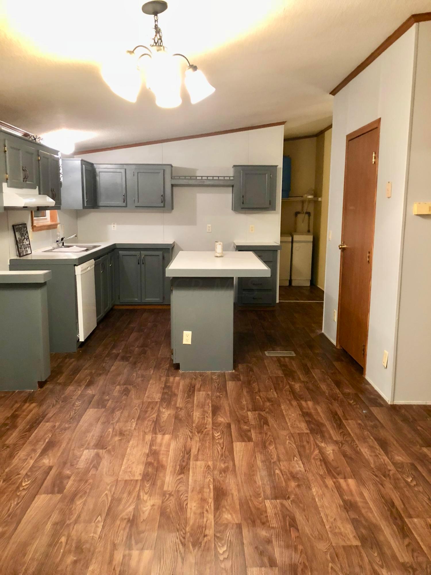 5413 Julian Road Amanda, OH 43102 - Photo 2 of 23