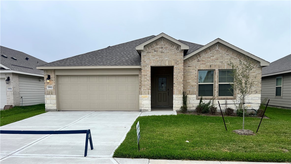 1402 Choctaw Road Sinton, TX 78387 - Photo 1 of 33