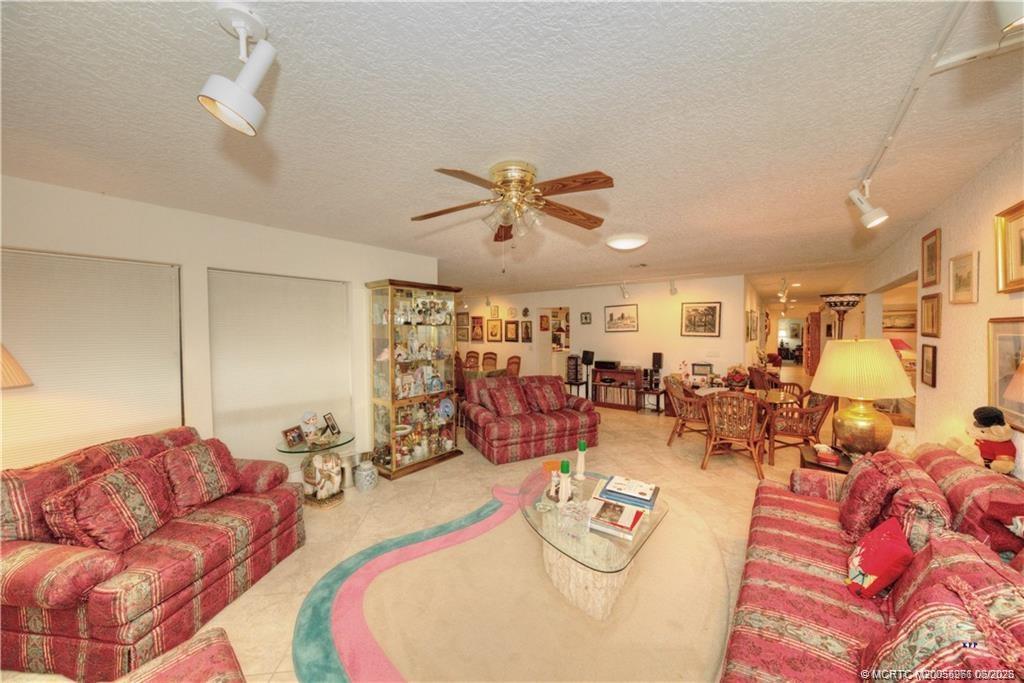 5220 Southeast Burning Tree Circle Stuart, FL 34997 - Photo 7 of 20