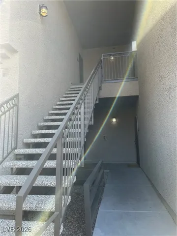 $192,800 | 8250 North Grand Canyon Drive, Unit 2019, Las Vegas, NV 89166