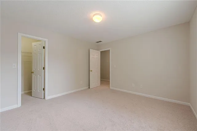 $2,400 | 3614 Gainesway Trace, Duluth, GA 30096