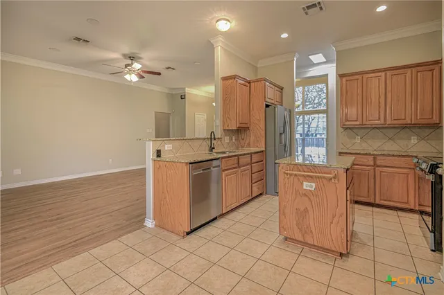 $395,000 | 4 Sobrante Road, Belton, TX 76513