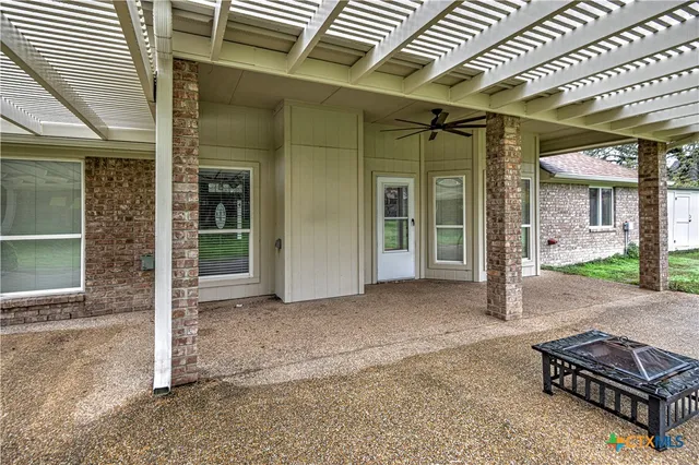 $395,000 | 4 Sobrante Road, Belton, TX 76513