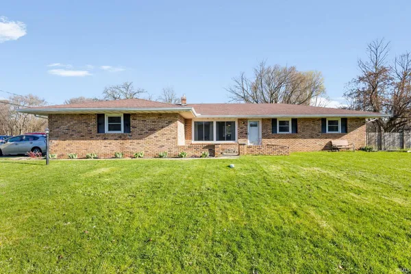 $299,000 | 23729 River Manor Boulevard, Elkhart, IN 46516