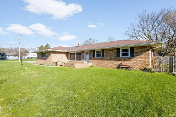 $299,000 | 23729 River Manor Boulevard, Elkhart, IN 46516