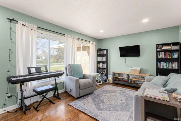 $299,000 | 23729 River Manor Boulevard, Elkhart, IN 46516