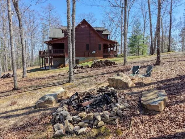 $769,800 | 125 Ford Lane, Murphy, NC 28906