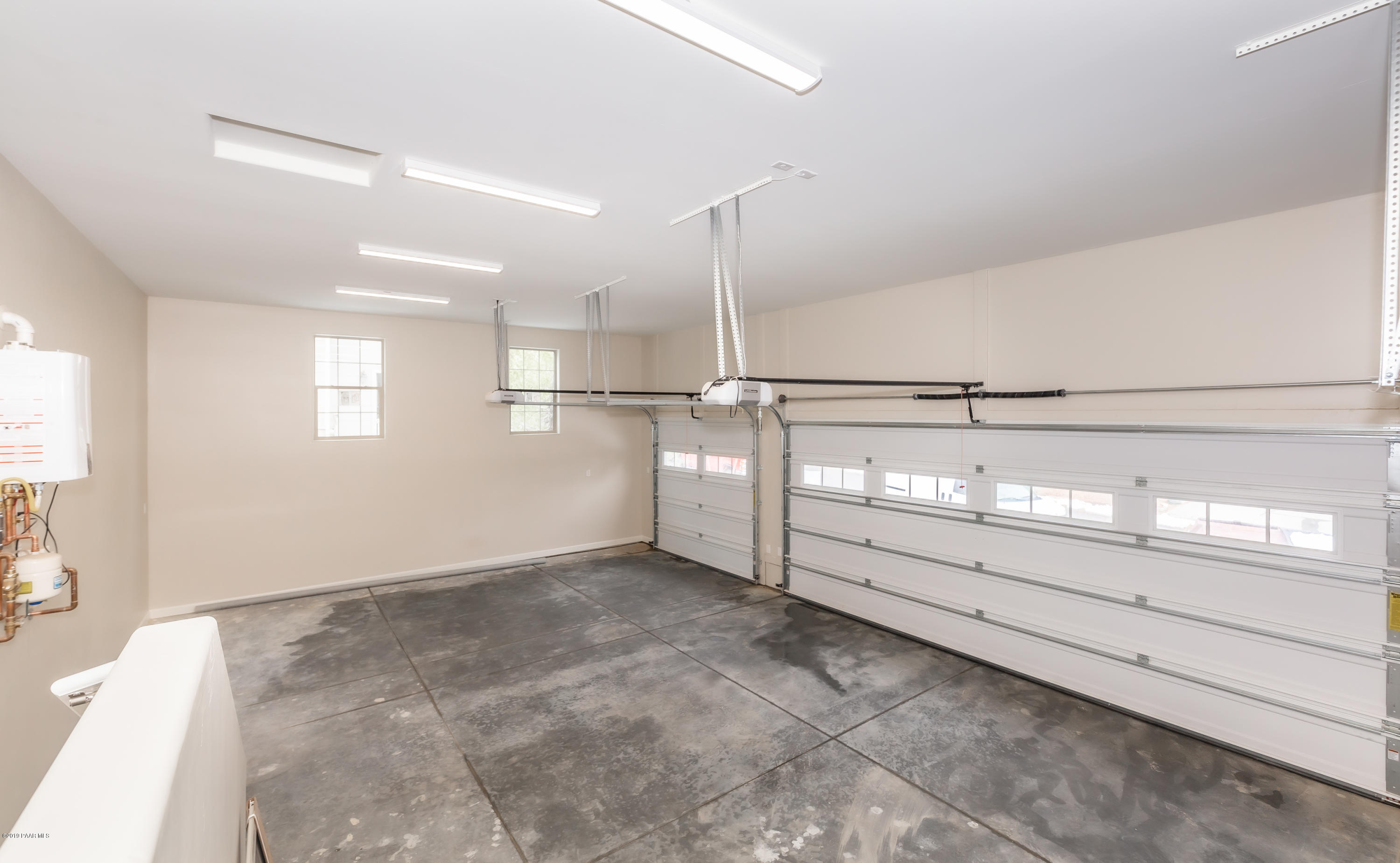 1183 West Timber Ridge Road Prescott, AZ 86303 - Photo 17 of 23 Over sized 3 car agrage
