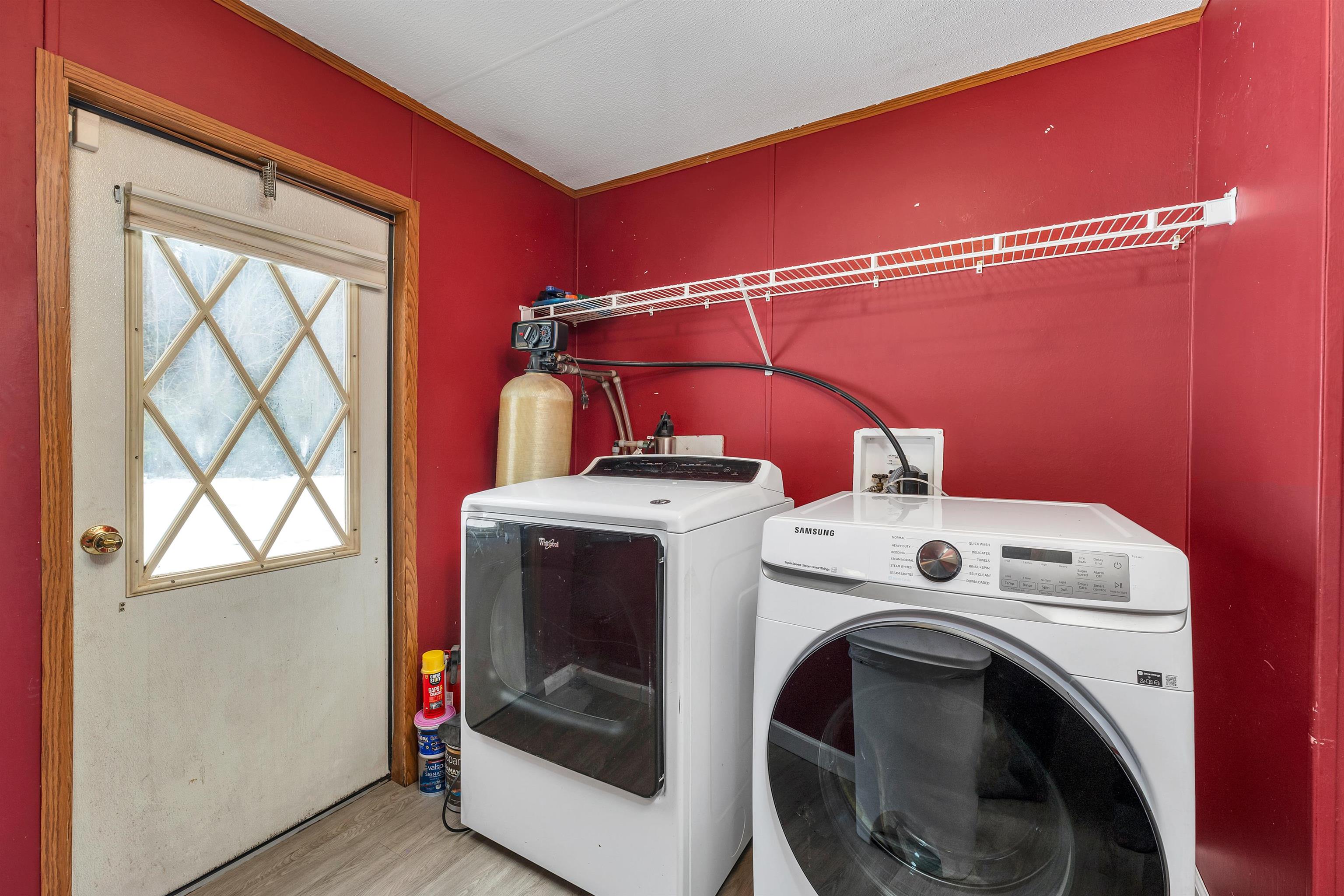 241 Cross Mill Road Northfield, NH 03276 - Photo 6 of 27 Gallery Image 6