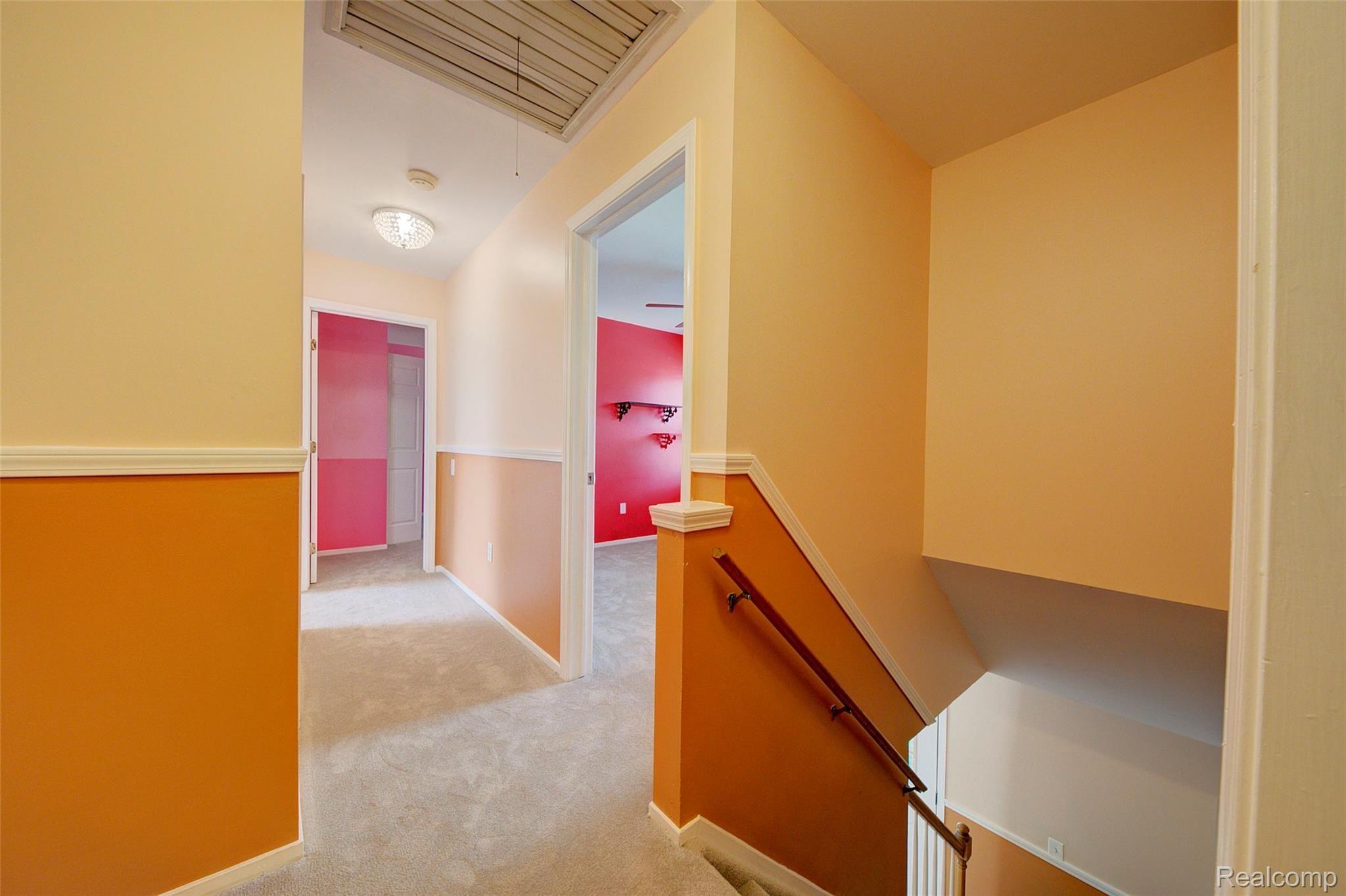 1195 Paddington Road Canton, MI 48187 - Photo 22 of 38 23 Upstairs Hallway.jpg