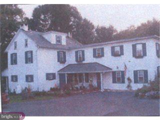 4020 River Road Reading, PA 19605 - Photo 1 of 2 Gallery Image 1