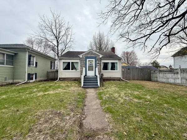 $135,000 | 4512 18th Avenue, Rock Island, IL 61201