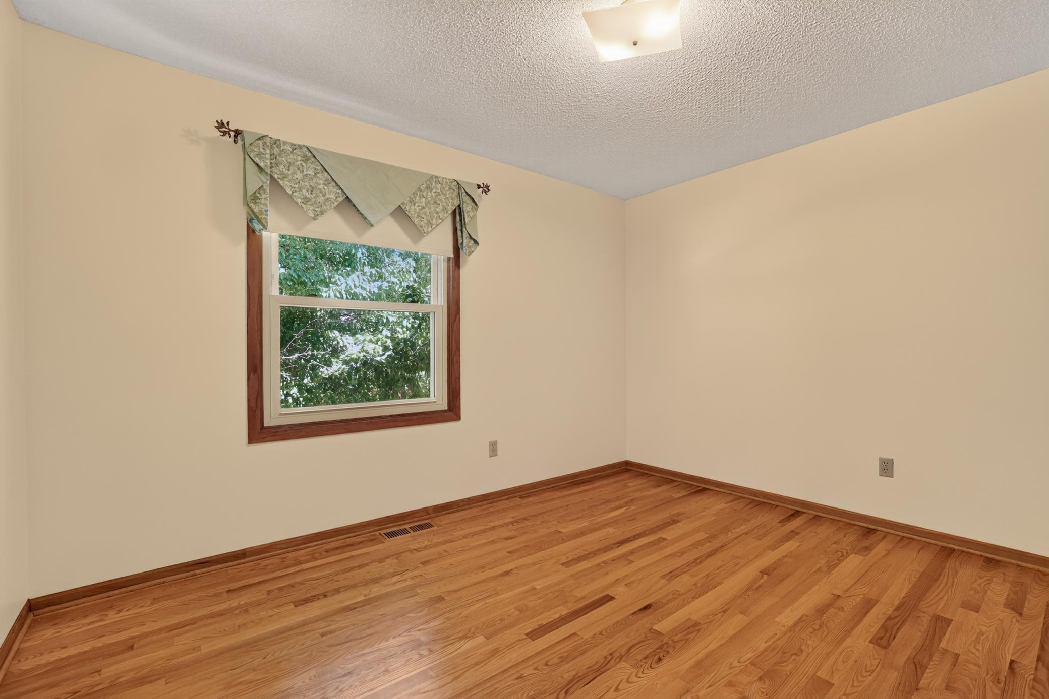 4911 22nd Avenue Northwest Rochester, MN 55901 - Photo 23 of 43