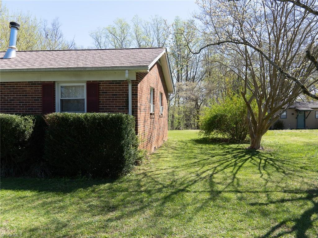 3652 Messick Road Jonesville, NC 28642 - Photo 15 of 24 Gallery Image 15