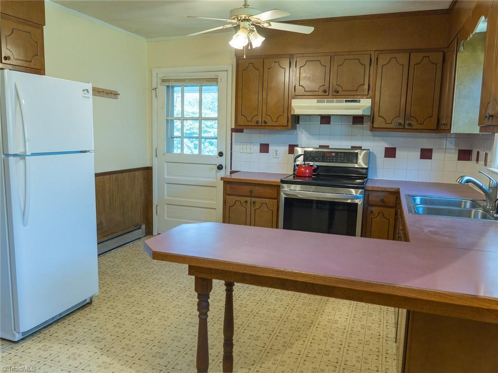 3652 Messick Road Jonesville, NC 28642 - Photo 18 of 24 Gallery Image 18