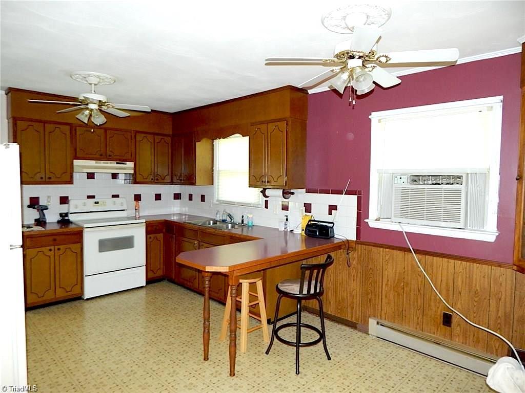 3652 Messick Road Jonesville, NC 28642 - Photo 6 of 24 Gallery Image 6
