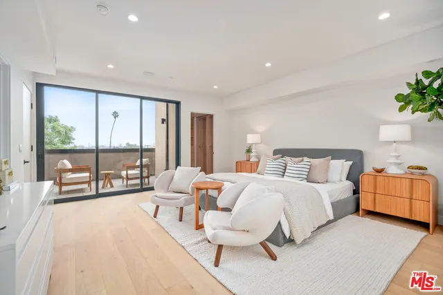 $2,295,000 | 11651 Missouri Avenue, Los Angeles, CA 90025