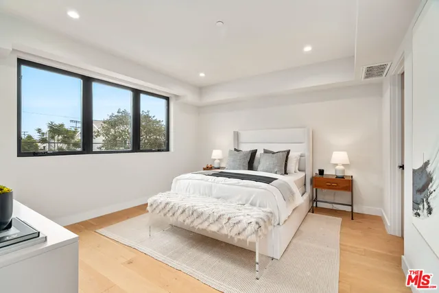 $2,295,000 | 11651 Missouri Avenue, Los Angeles, CA 90025