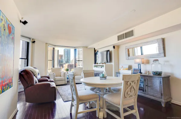 $4,800 | 500 West Harbor Drive, Unit 1214, San Diego, CA 92101