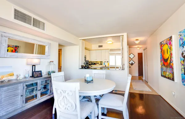 $4,800 | 500 West Harbor Drive, Unit 1214, San Diego, CA 92101