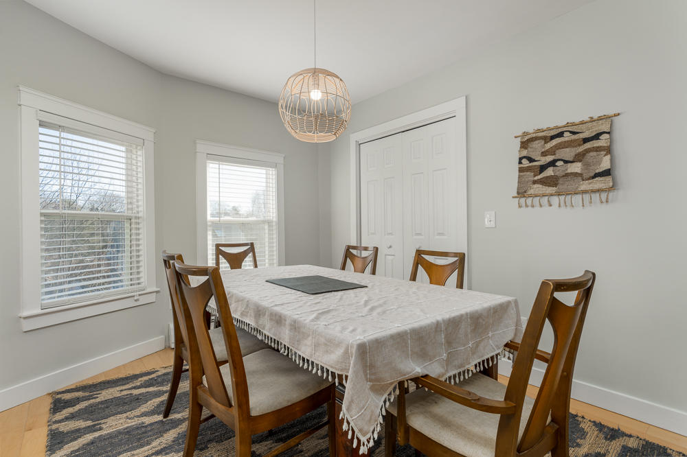 537 Shore Road, Unit 4 Cape Elizabeth, ME 04107 - Photo 10 of 29 537ShoreRoad-11