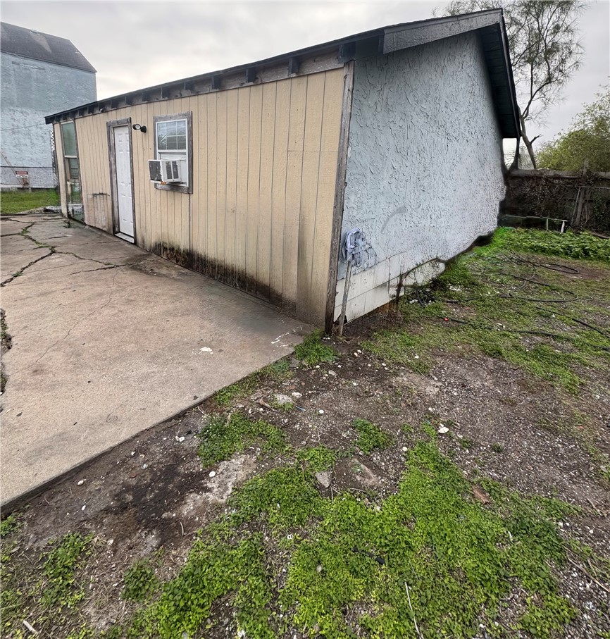 1601 15th Street Corpus Christi, TX 78404 - Photo 8 of 13