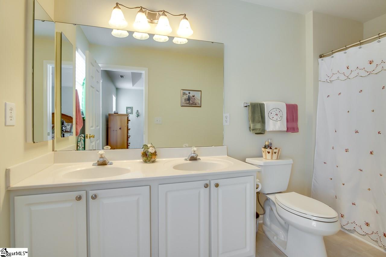 147 Spring Crossing Circle Greer, SC 29650 - Photo 16 of 22